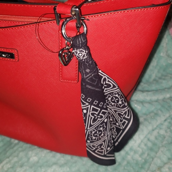 Calvin Klein Purse - Picture 7 of 15